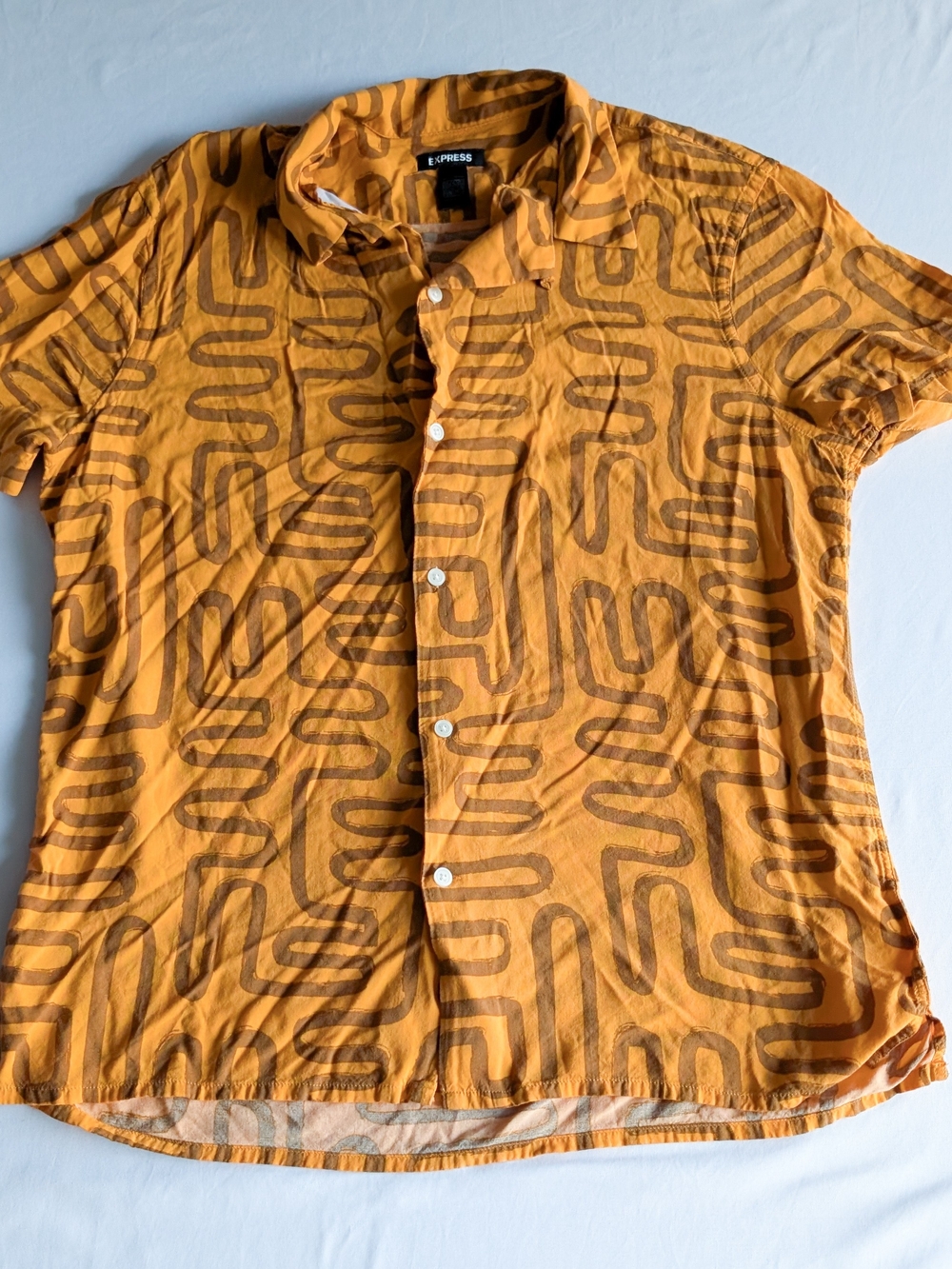 Express Man Yellow Brown Abstract Line Short Sleeve Button Up Shirt Size Large